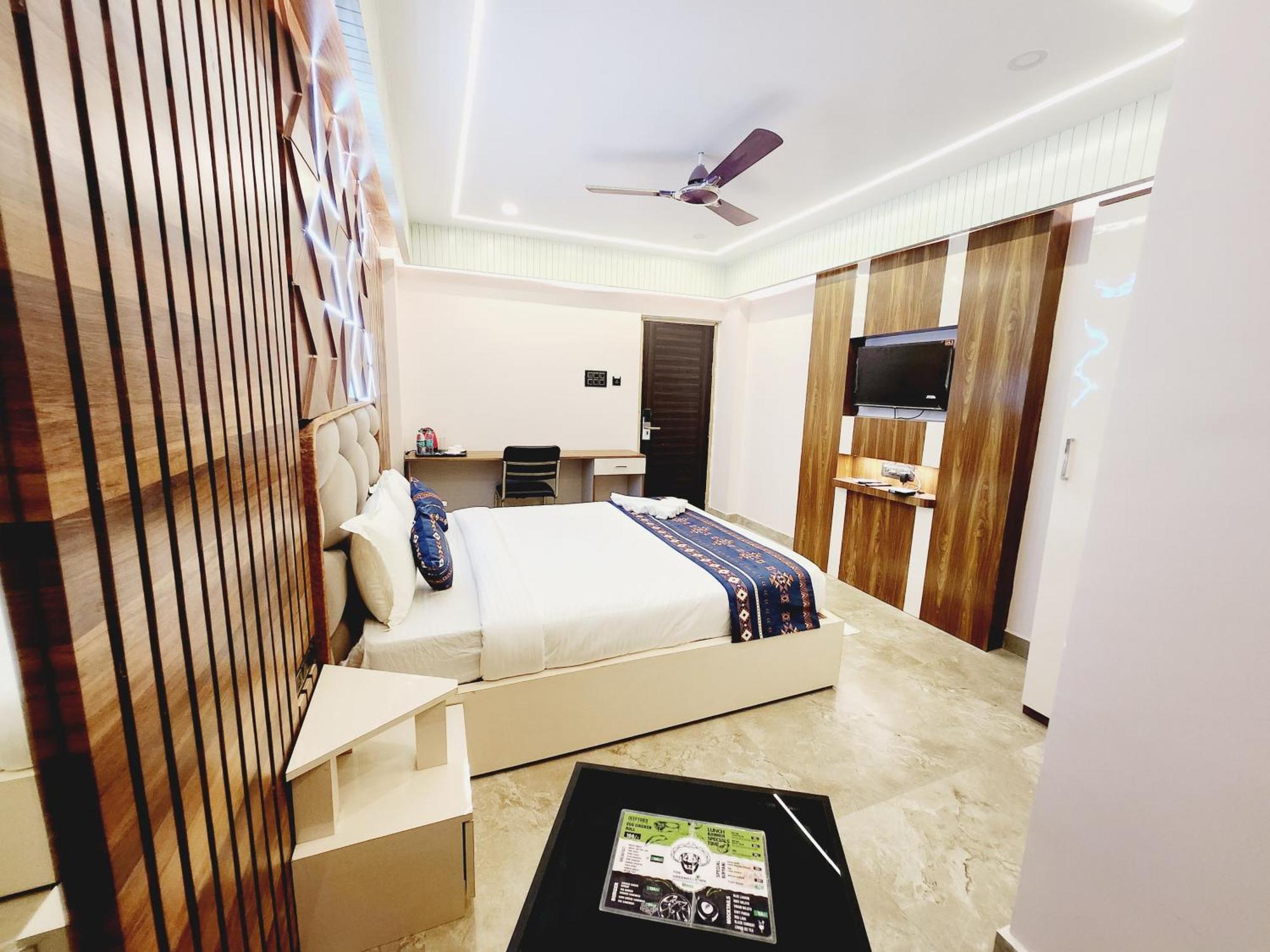 The Greenstar Premium Hotel