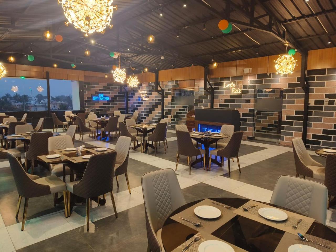 The Greenstar Premium Hotel Bhubaneswar